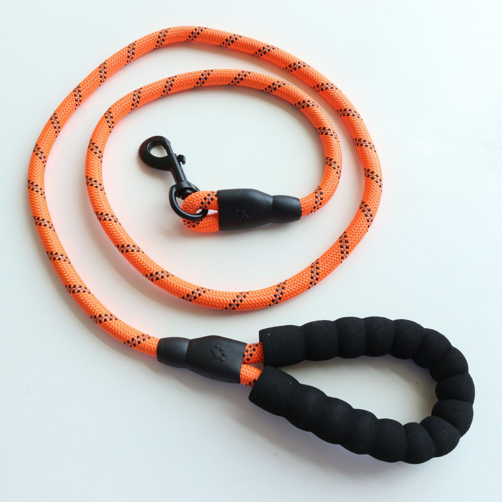 Durable Reflective Rope Dog Leash (Nylon, 1.5m/1.8m)
