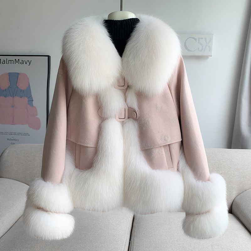 Short Winter Thickened Warm Fashionable Jacket for Women